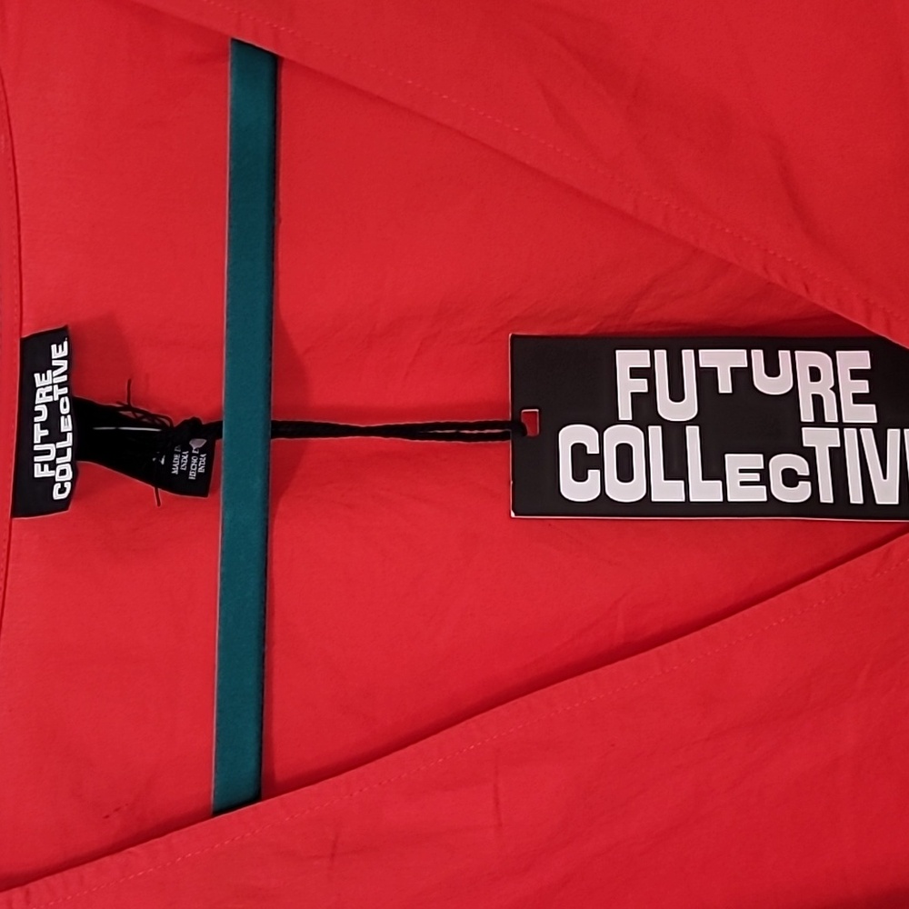 🌻 FUTURE COLLECTIVE - Picture 5 of 6